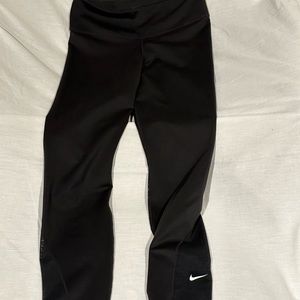 Nike Dri-Fit Leggings - Size L